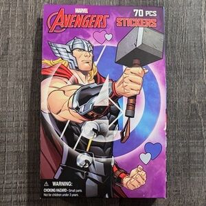 💞 New 70 Piece Marvel Avengers Scrapbook Craft Sticker Box Set